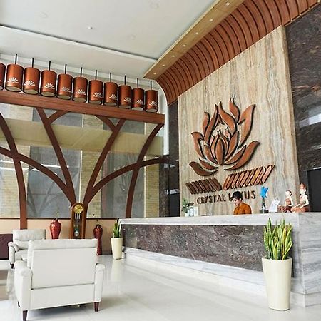 Crystal Lotus Hotel Yogyakarta Esterno foto